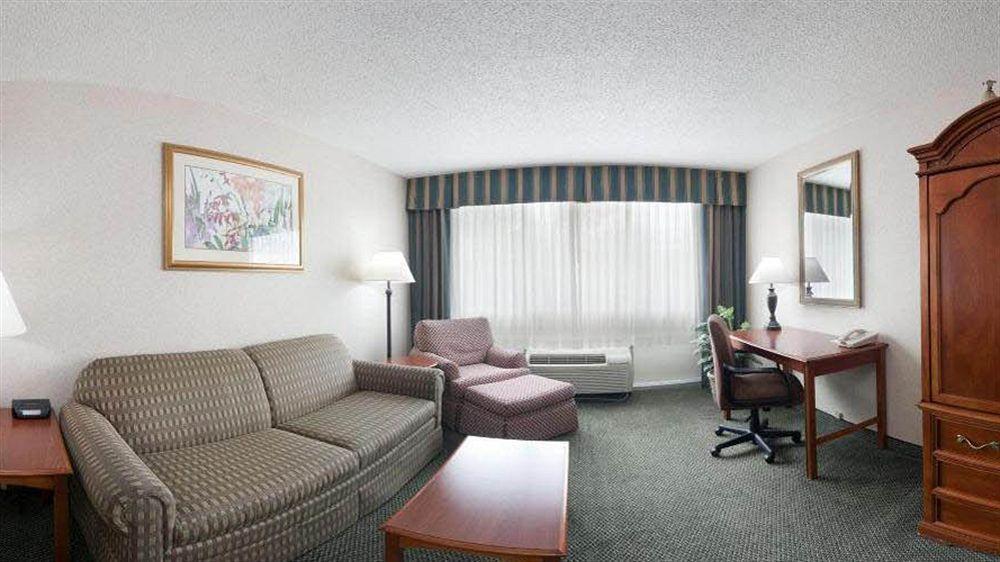 Holiday Inn Marquette By Ihg Dış mekan fotoğraf
