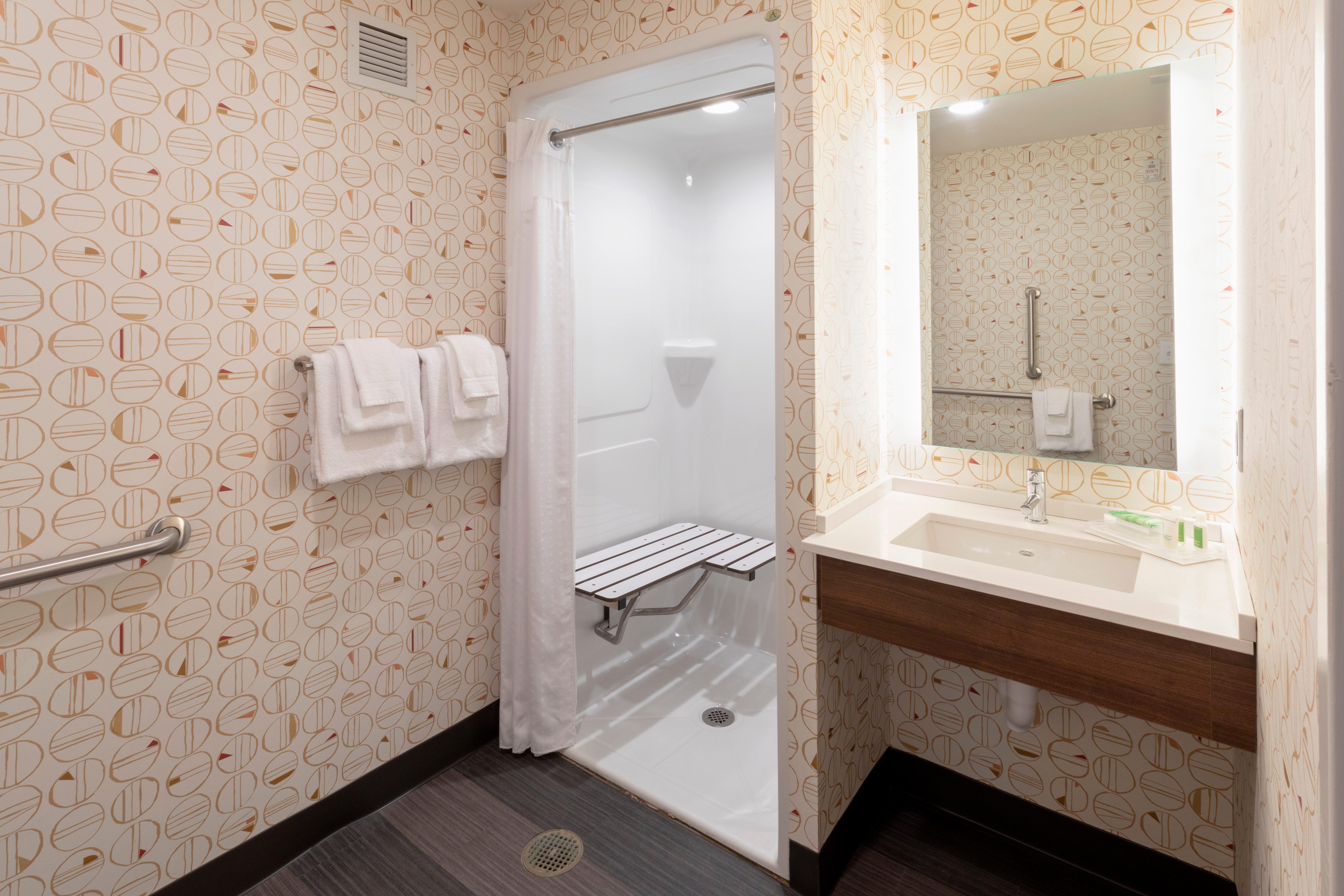 Holiday Inn Marquette By Ihg Dış mekan fotoğraf